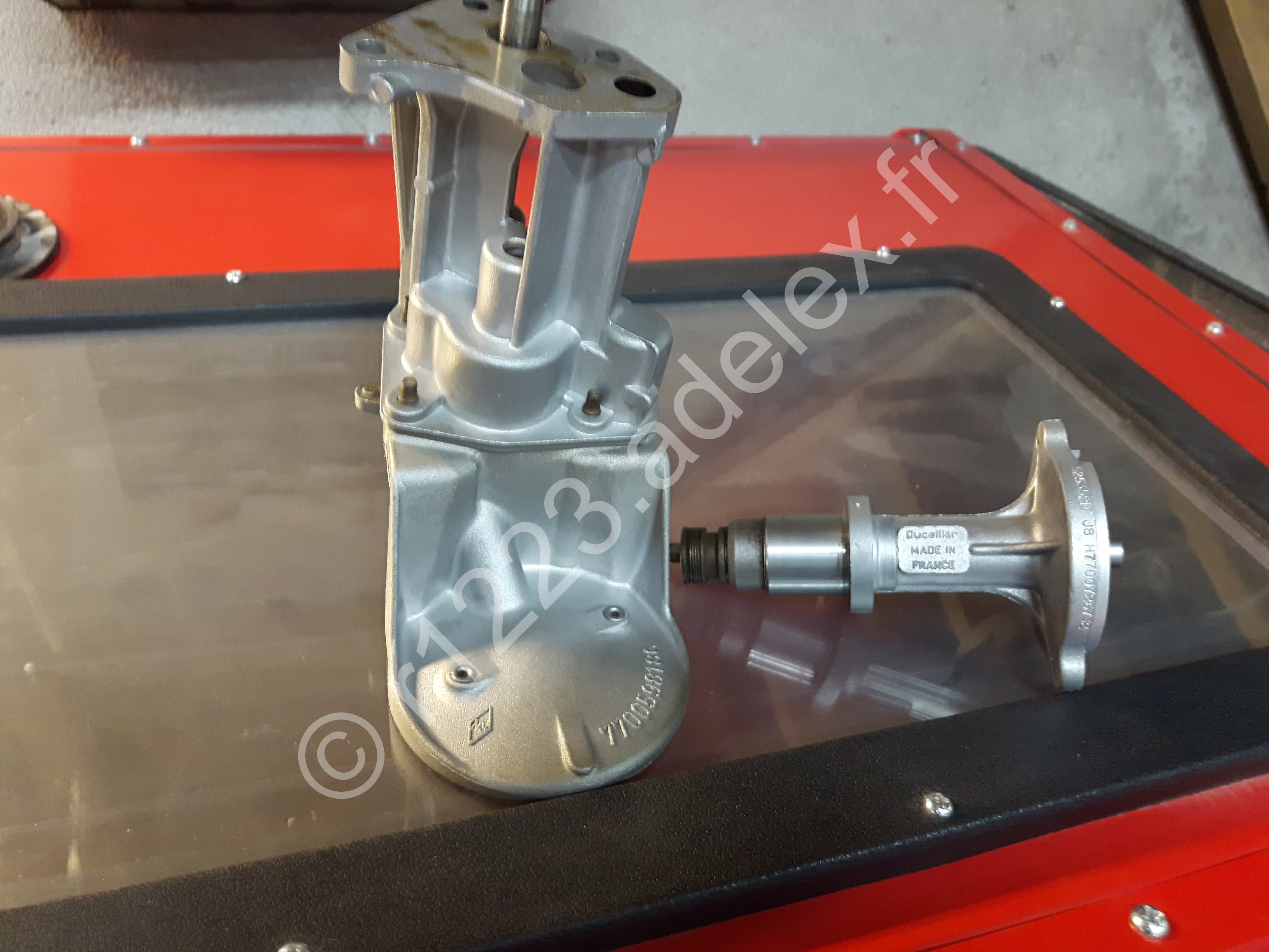 Crépine pompe à huile moteur