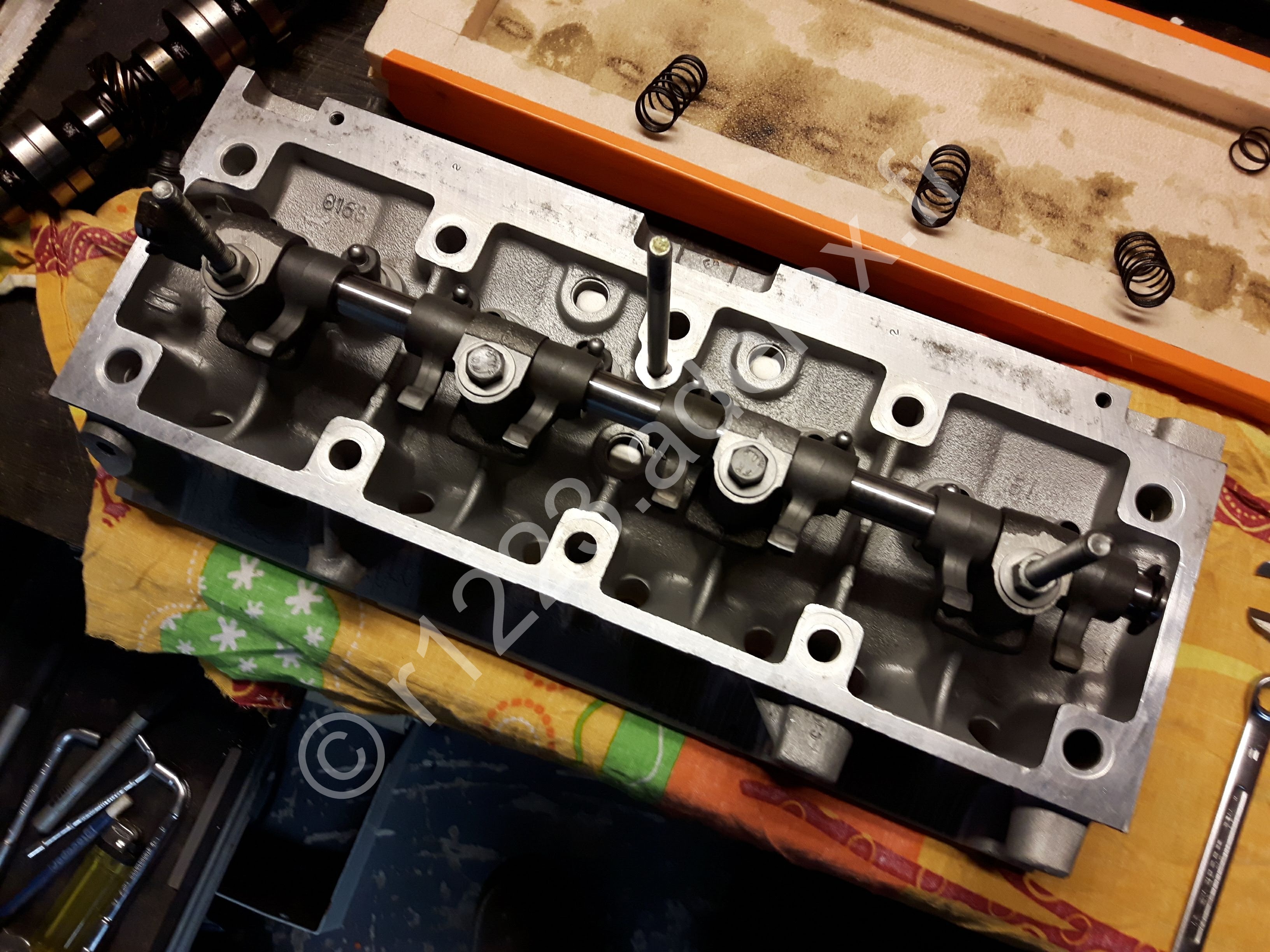 Dessus de culasse microbillé